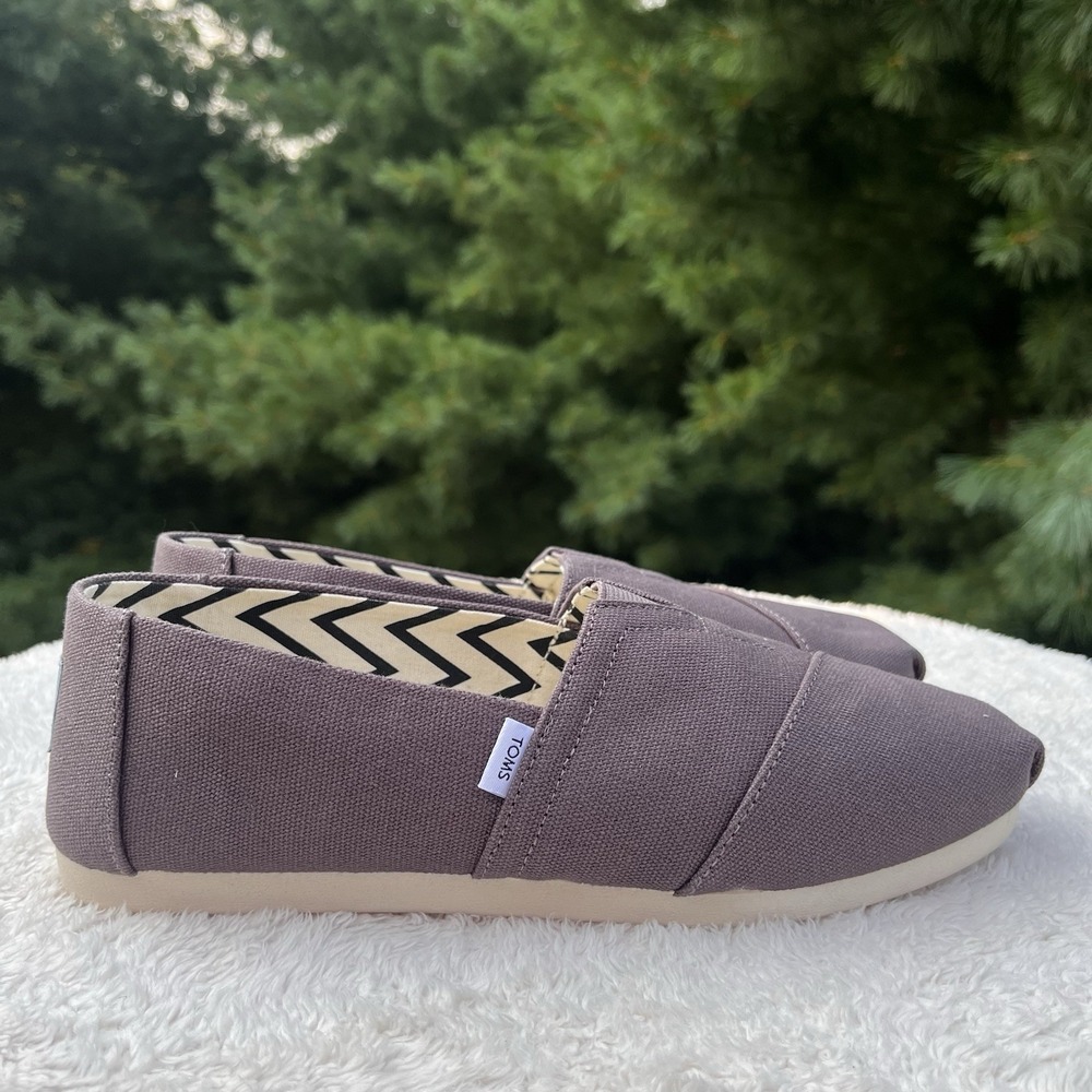 TOMS Alpargata Slip-on Canvas Shoes Mens Size 7 | 39 Ash Gray Brown New w Tags